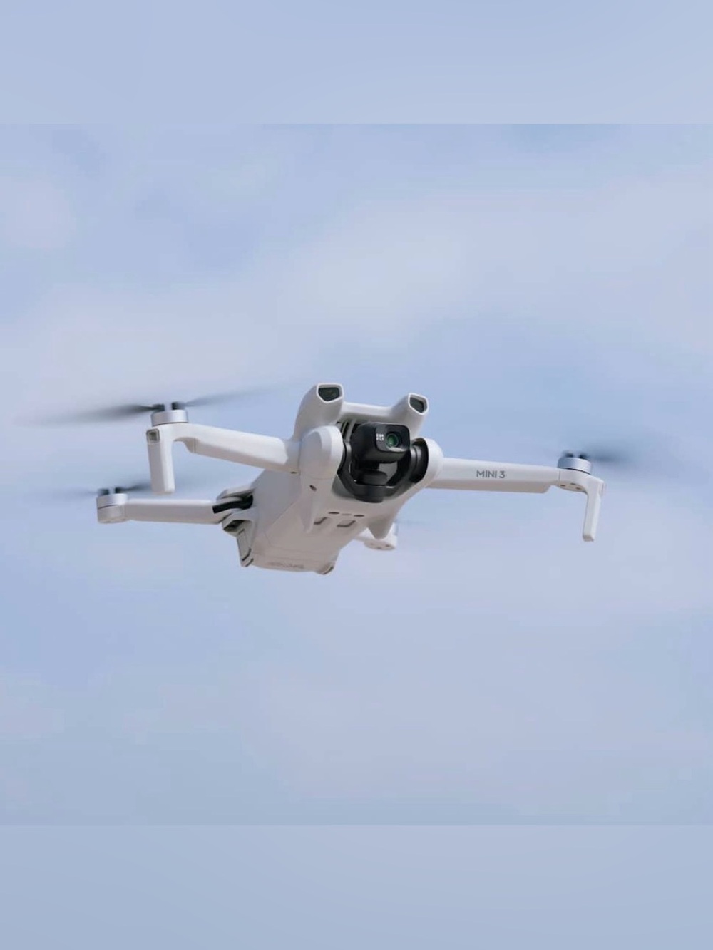 DJI Mini 3 Fly More Combo (DJI RC), Drones with Camera for Adults 4K - Picture 4 of 9